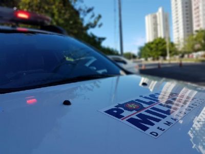 Policiais apreendem adolescentes por roubo e sequestro de motorista de aplicativo