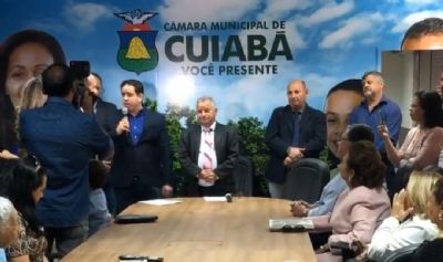Niuan Ribeiro prestigia posse do vereador Zidiel Coutinho na Cmara Municipal