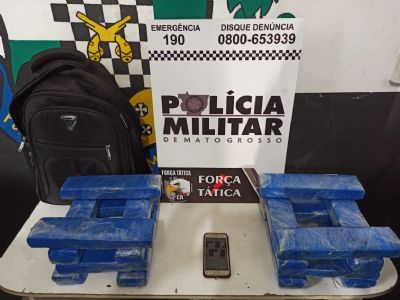 Homem  preso por levar 16 tabletes de maconha dentro do nibus de viagem