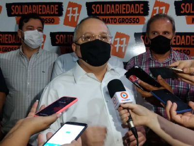 Taques diz que adversrios tentam tir-lo da disputa por 'medinho'