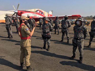 Militares da Fora Nacional iniciam combate aos incndios