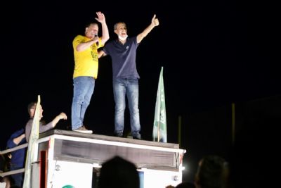 Silvio Fvero pede votos em Miguel Vaz para prefeito de Lucas e critica Binotti