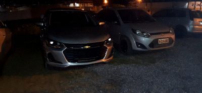 Rotam recupera dois carros roubados em Cuiab e prende 6 suspeitos