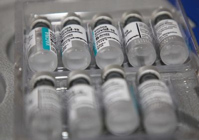 VG vacina pessoas entre 45 a 59 anos sem comorbidades, gestantes e purperas