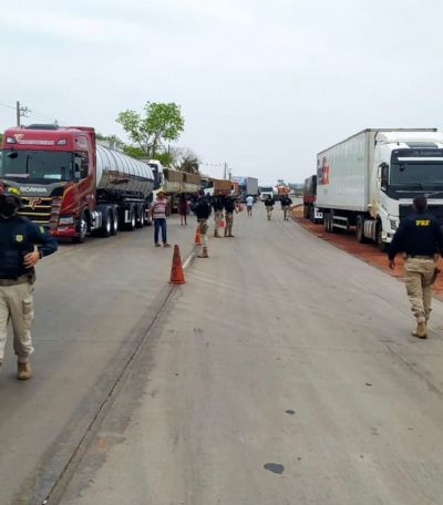 PRF libera todos os trechos de manifestao em rodovias de Mato Grosso