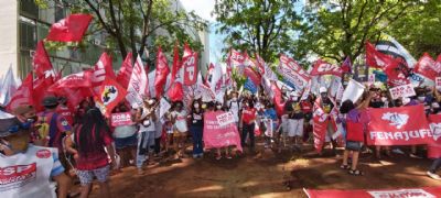 Sindicalistas de MT protestam em Braslia contra Reforma Administrativa
