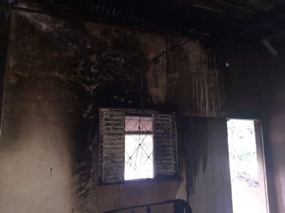 Homem  preso aps atear fogo em casa em General Carneiro