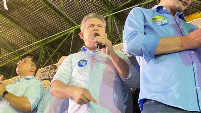 Vdeos | Candidato  reeleio, Mendes fala em lealdade, faz juras  Virginia e pede voto a Bolsonaro
