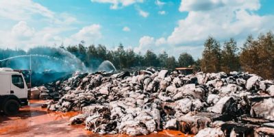 Incndio destri mais de 5 mil fardos de algodo e causa prejuzo de R$ 20 milhes