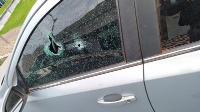 Policial sofre tentativa de assalto,  baleado e mata ladro em Cuiab