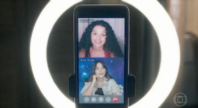 'Deepfake ao vivo': tecnologia que muda rosto e voz em videochamada j existe na vida real