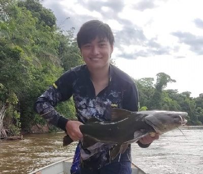 Corpo de jovem que afogou durante pescaria com irmo  localizado no Rio Paraguai