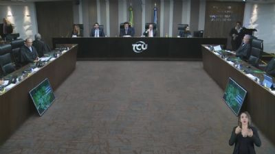TCU aprova com ressalvas as contas do governo Bolsonaro de 2022