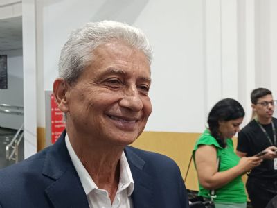 Neurilan diz que adversrio vive em 'bolha de sonhos' e garante ter apoio de 100 prefeitos