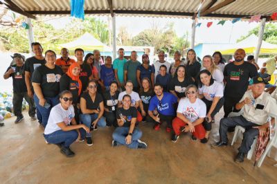 Comunidade Rio da Casca recebe servios de assistncia social idealizados por Virginia