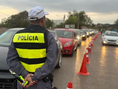 Nove motoristas so presos por embriaguez ao volante em Vrzea Grande
