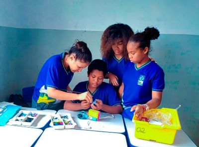 Escola quilombola de Nossa Senhora de Livramento inicia aulas de robtica