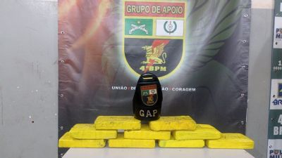 Homem  preso com 9 tabletes de cocana em Vrzea Grande
