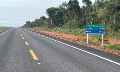 Governo de MT finaliza 57 km de asfalto na regio Norte; obra facilita o escoamento da produo de gros