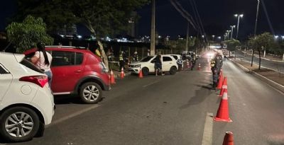 Operao prende 11 motoristas por embriaguez ao volante em Cuiab