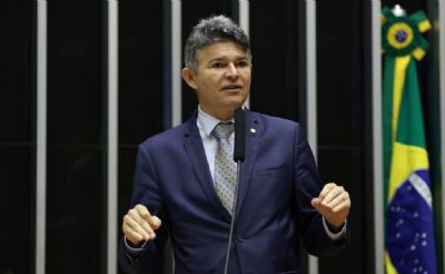Deputado defende marco temporal e condena ataques de Lula ao setor produtivo