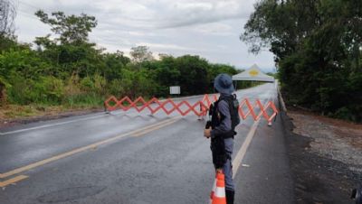 Com receio de novos deslizamentos devido s chuvas, estrada de Chapada  novamente bloqueada