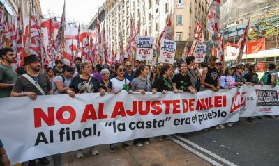 Areas brasileiras cancelam voos para Argentina no dia 24 por greve