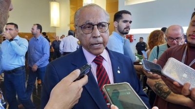  um homem partidrio, diz Jlio ao afastar possvel apoio de Garcia  candidatura de Ablio