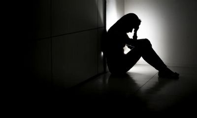 Fiocruz alerta para aumento da taxa de suicdio entre criana e jovem