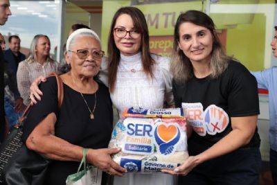 Primeira-dama participa de evento filantrpico em Rondonpolis com mulheres voluntrias em aes sociais