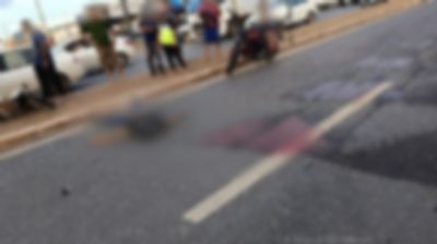 Acidente entre trs veculos deixa um morto em avenida de Cuiab