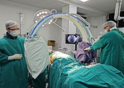 SES-MT investe R$ 11,8 milhes na aquisio de microscpios cirrgicos para hospitais estaduais