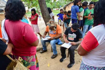 Setasc realiza busca ativa em aldeias Xavantes para insero de indgenas no SER Famlia