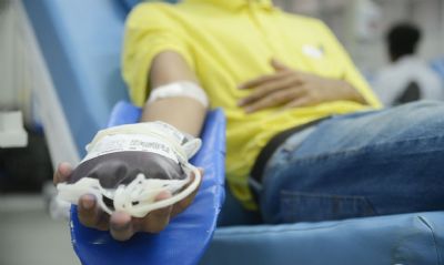 Quatorze em cada mil brasileiros so doadores regulares de sangue