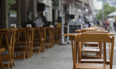 Restaurantes e bares sofrem reduo de 84% na arrecadao durante quarentena