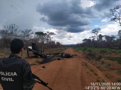 Polcia investiga se avio boliviano que caiu em MT transportava cocana