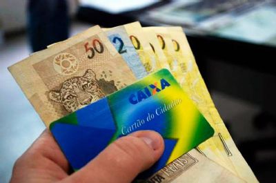 Saque do abono salarial do PIS 2018/2019 vai at sexta-feira