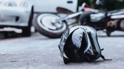 Adolescente morre em acidente de moto