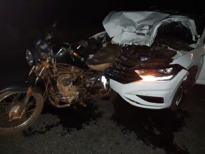 Passageira morre e piloto de motocicleta fica ferido em acidente na MT-060