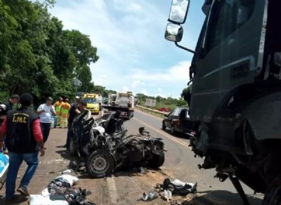 Famlia carioca morre aps coliso em rodovia durante mudana para VG