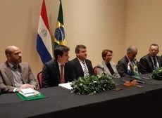 Brasil e Paraguai fecham acordo para fortalecer controle sanitrio na fronteira