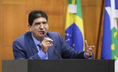 Deputados do MDB afirmam que apoio de Bezerra  candidatura de Emanuel  isolada