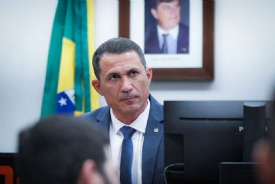Assis cobra definio interna e rechaa 'falcias e bravatas' por rodzio no Unio Brasil