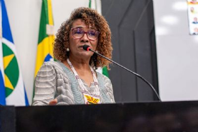 Processo de cassao contra Edna Sampaio  suspenso pela Justia, diz Julier