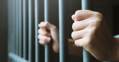 Homem  preso aps entregar marmita com drogas e 7 celulares em Centro de Ressocializao