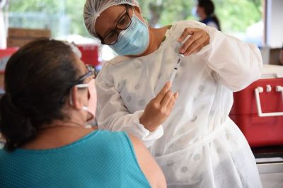 Brasil tem 20,5% da populao vacinada com a primeira dose contra a covid