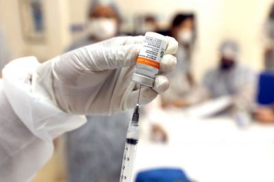 Brasil tem 21,32% da populao vacinada com a 1 dose contra a covid-19