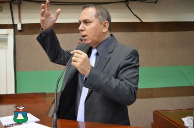 Vereador acusa prefeito de descumprir lei e no paga reajuste salarial de agentes comunitrios