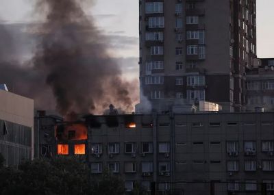 Centro de Kiev  atacado por 'drones kamikazes', e 3 morrem