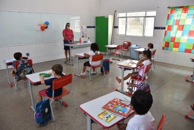 Retorno das aulas na rede municipal em Cuiab ser no modelo hbrido